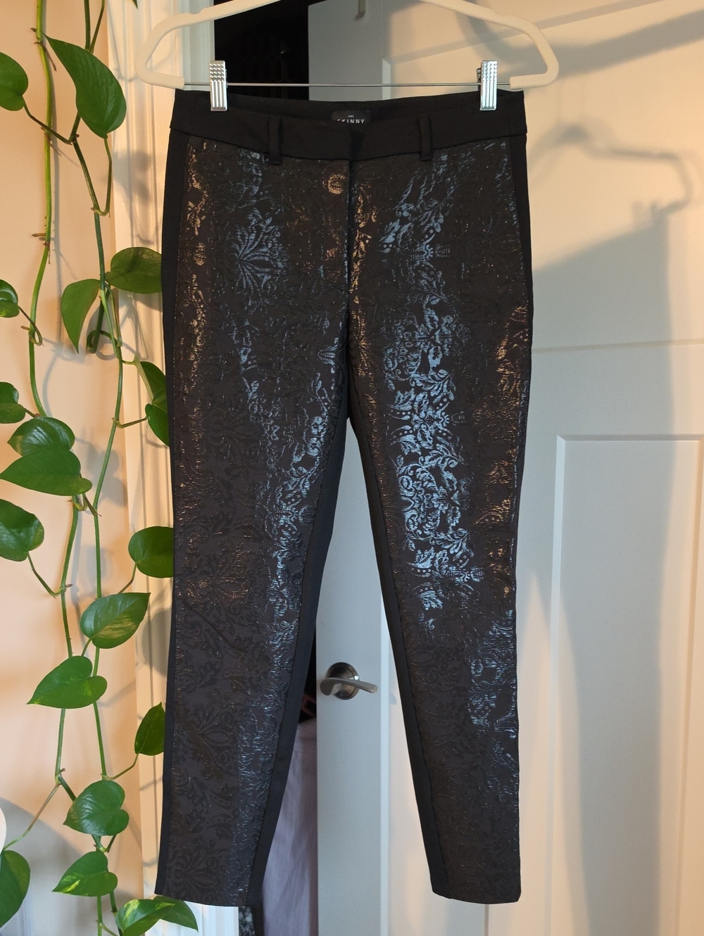 White House Black Market Black Textured Skinny Ankle Pants